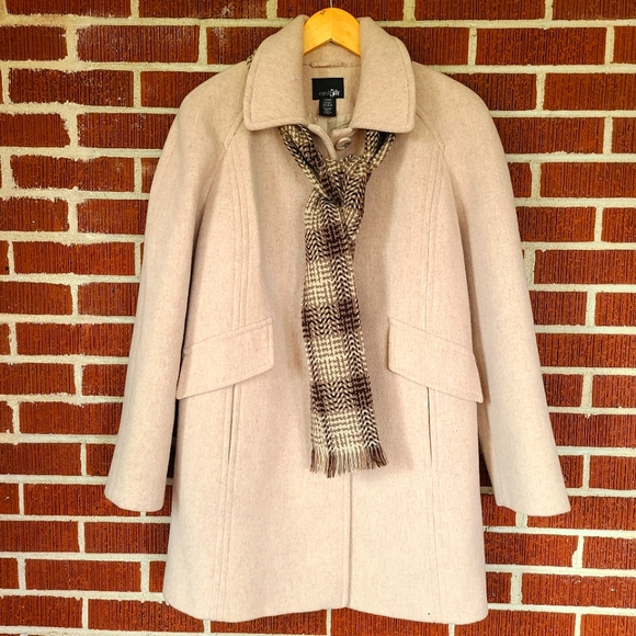Jackets & Blazers - NWOT Warm Wool Light Tan/Cream Mid-long Pea Coat